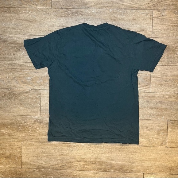 Batman Logo Tee - Black and Yellow men size large - Picture 2 of 2